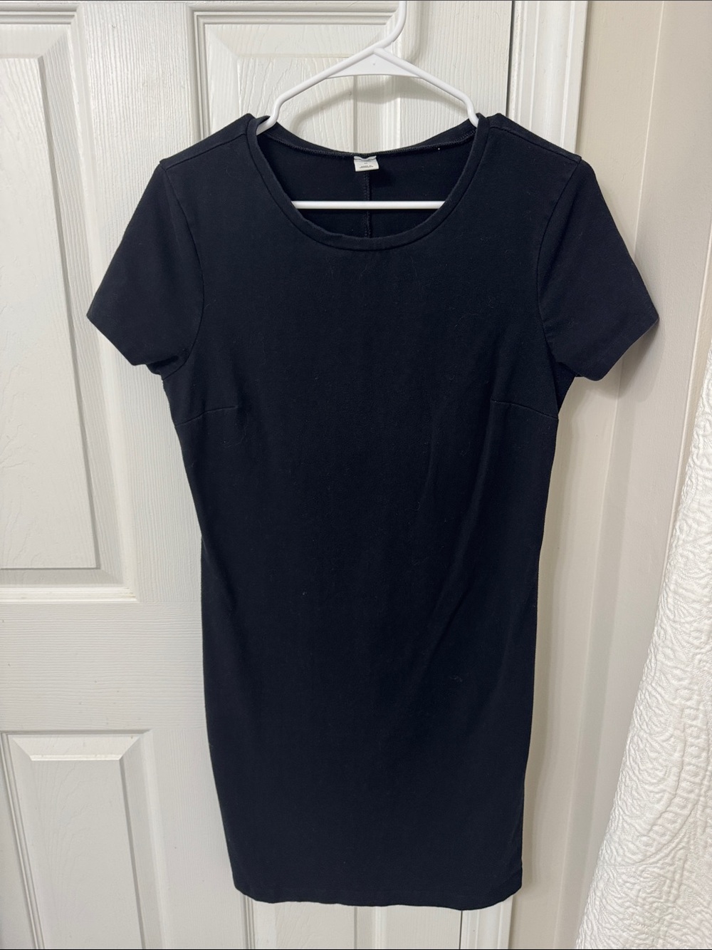 Old Navy Black Short Sleeve Shift Dress
